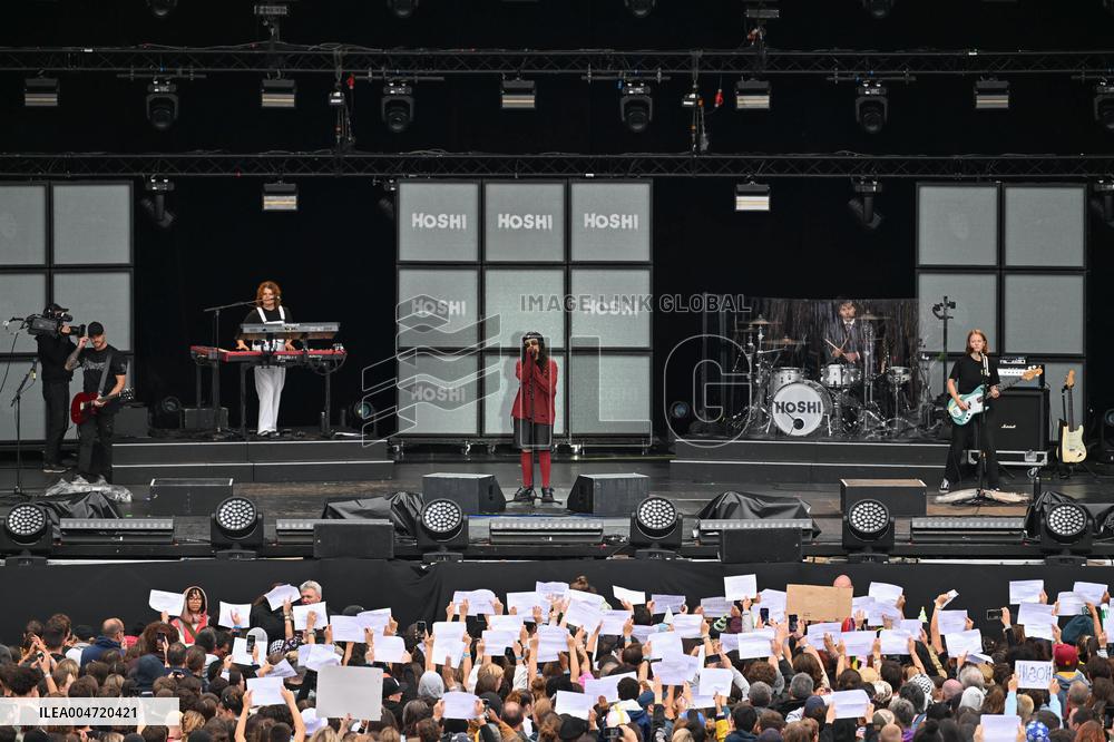 Concert At Fete de l'Humanite - Bretigny-sur-Orge