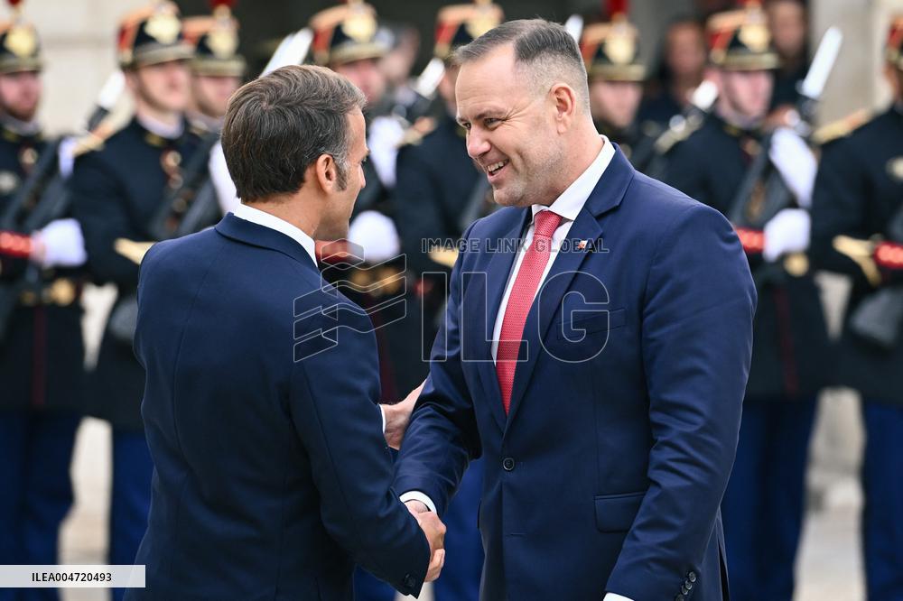 Emmanuel Macron welcomes President of the Republic of Poland Karol Nawrocki at the Elysee FA