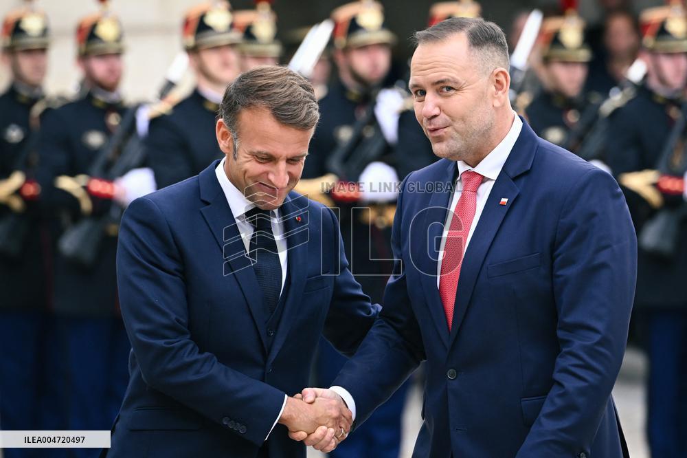 Emmanuel Macron welcomes President of the Republic of Poland Karol Nawrocki at the Elysee FA