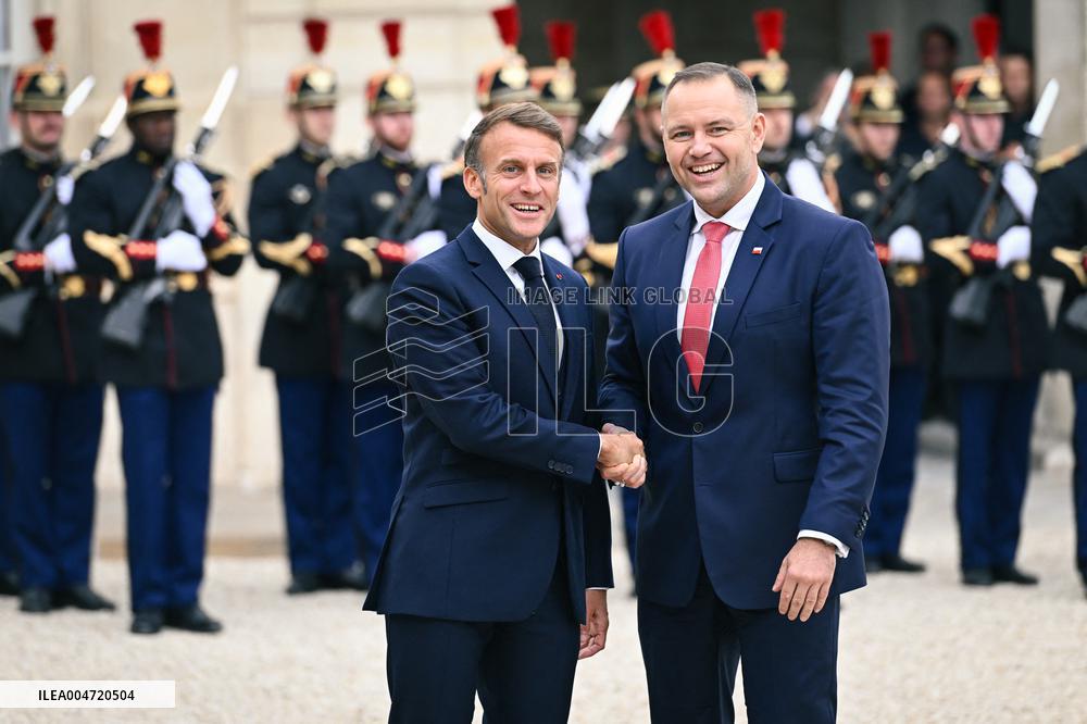Emmanuel Macron welcomes President of the Republic of Poland Karol Nawrocki at the Elysee FA