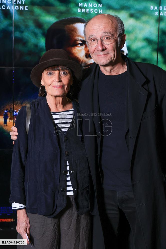 Muganga Premiere - Paris