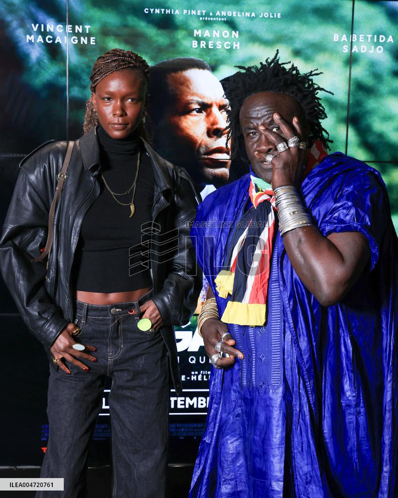 Muganga Premiere - Paris