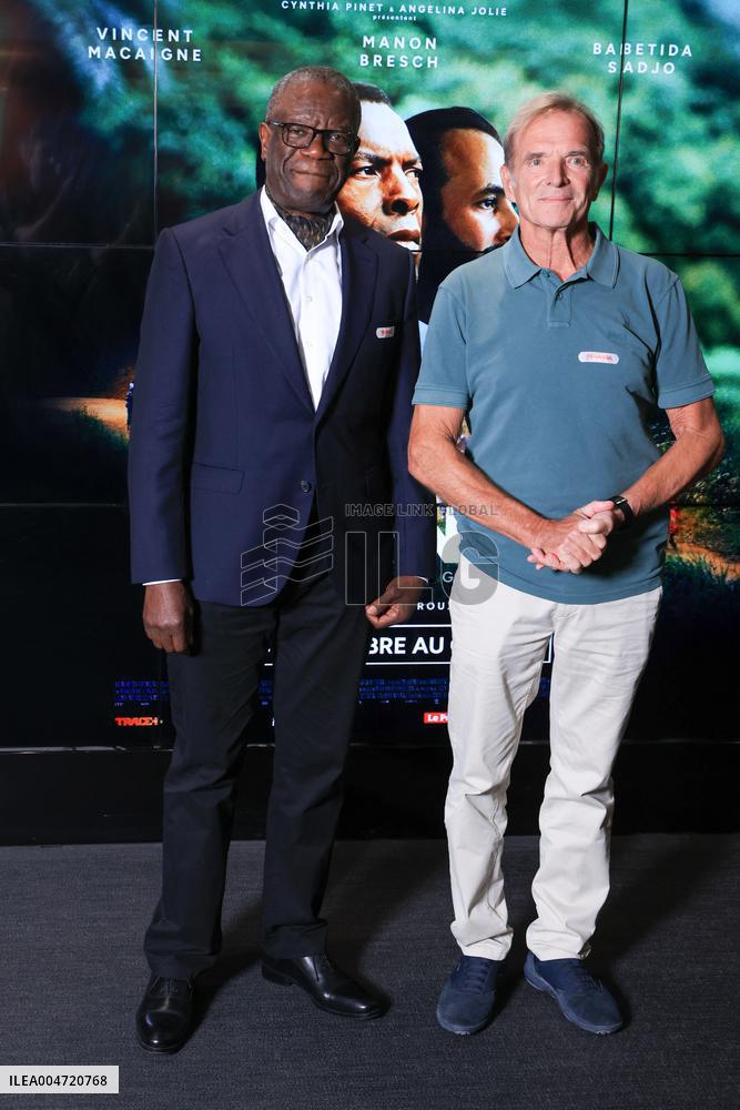 Muganga Premiere - Paris