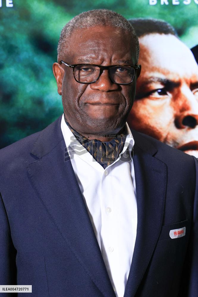 Muganga Premiere - Paris