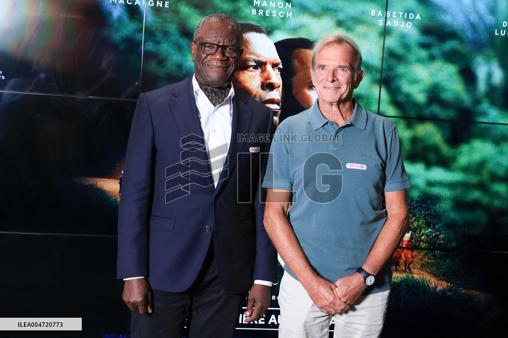 Muganga Premiere - Paris