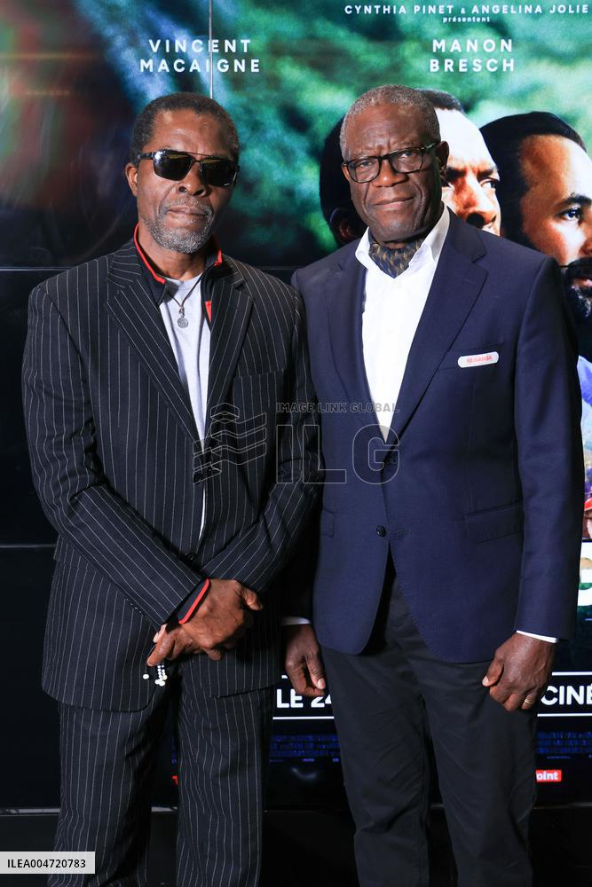 Muganga Premiere - Paris