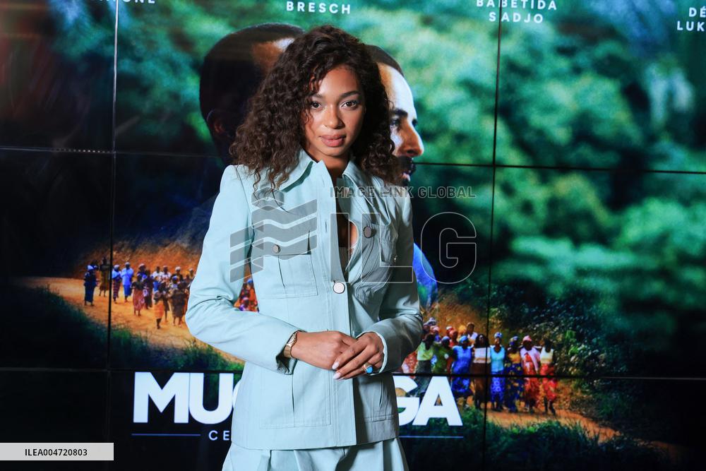 Muganga Premiere - Paris