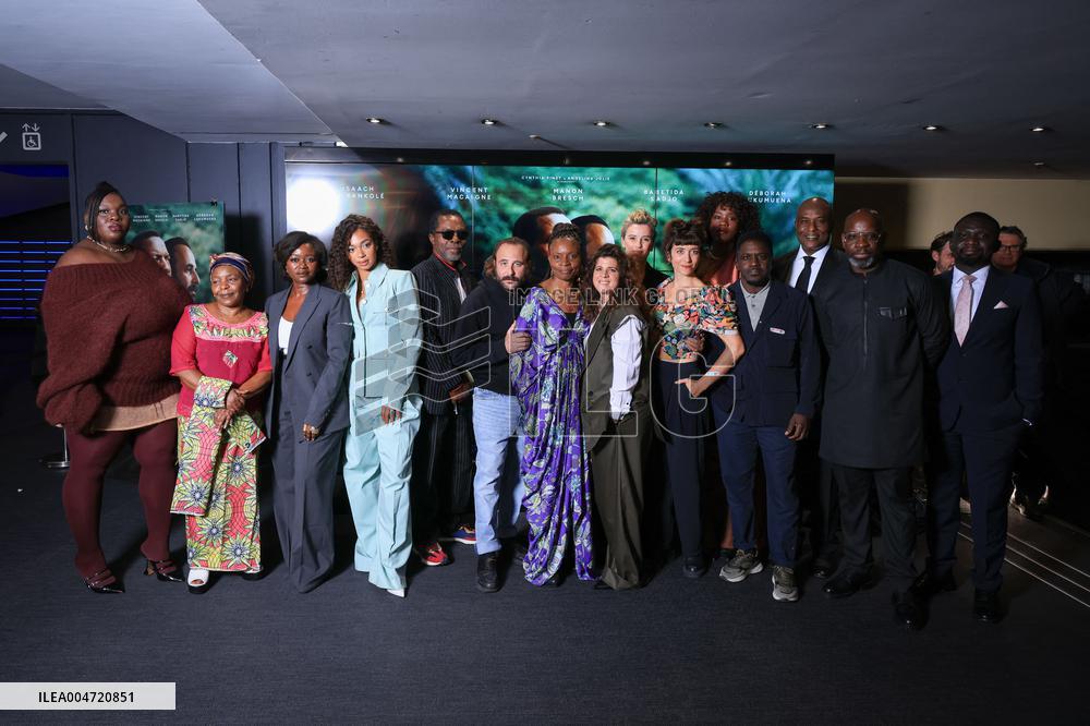 Muganga Premiere - Paris