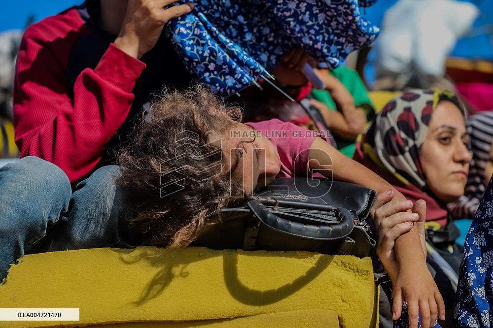 Palestinians Flee Northern Gaza after Intensified Israeli Attacks - Gaza City