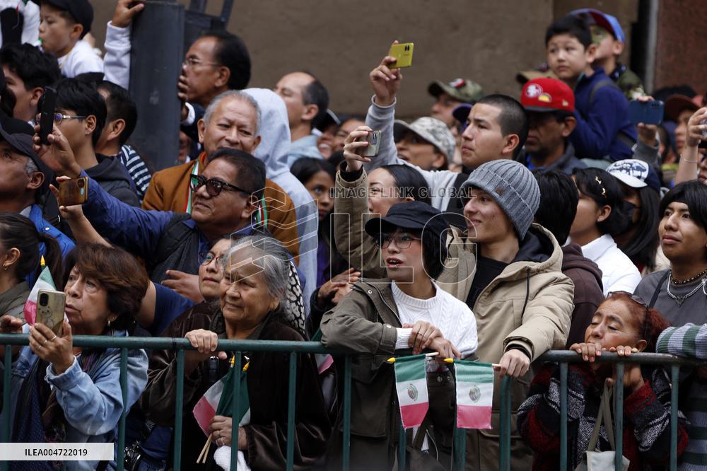 Military Parade For The 215th Anniversary Of Mexican Independence Day - Mexico