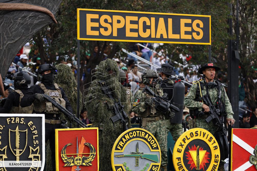 Military Parade For The 215th Anniversary Of Mexican Independence Day - Mexico