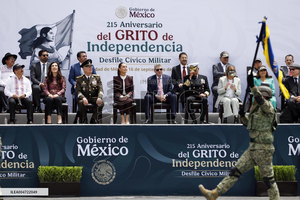 Military Parade For The 215th Anniversary Of Mexican Independence Day - Mexico