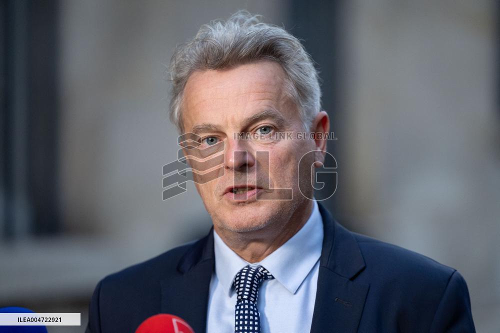 French PM Meets With Communiste Party - Paris AJ