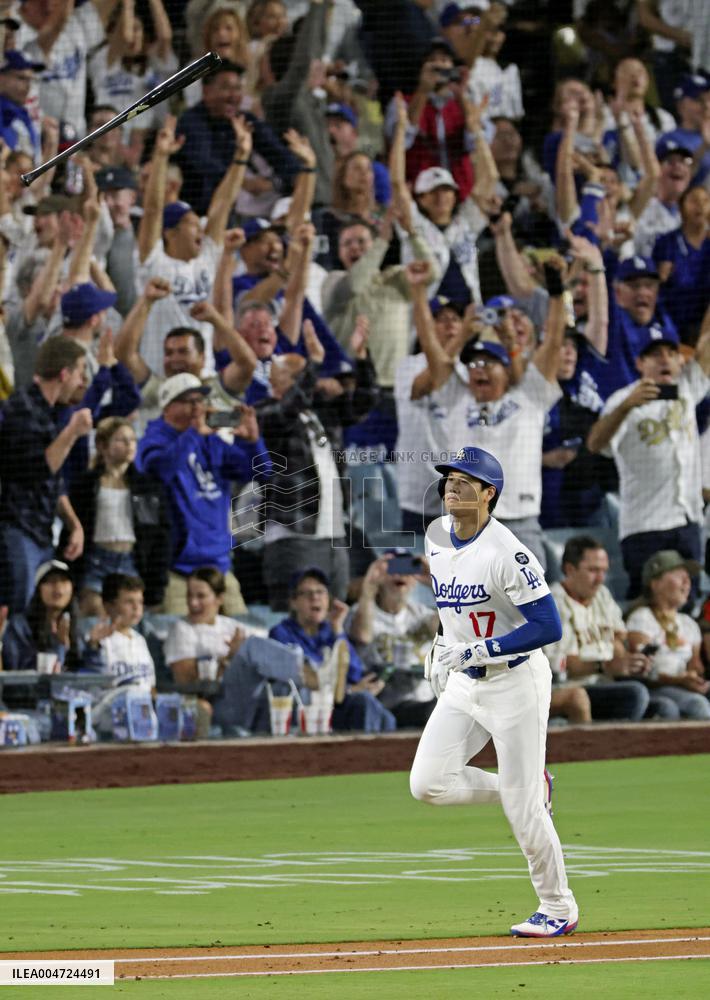 Baseball: Giants vs. Dodgers