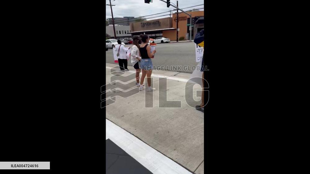 US: Protesters Gather Outside Disney Studios Over Jimmy Kimmel Show Suspension