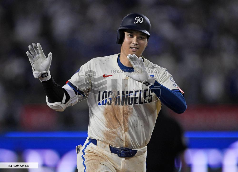 Baseball: Giants vs. Dodgers