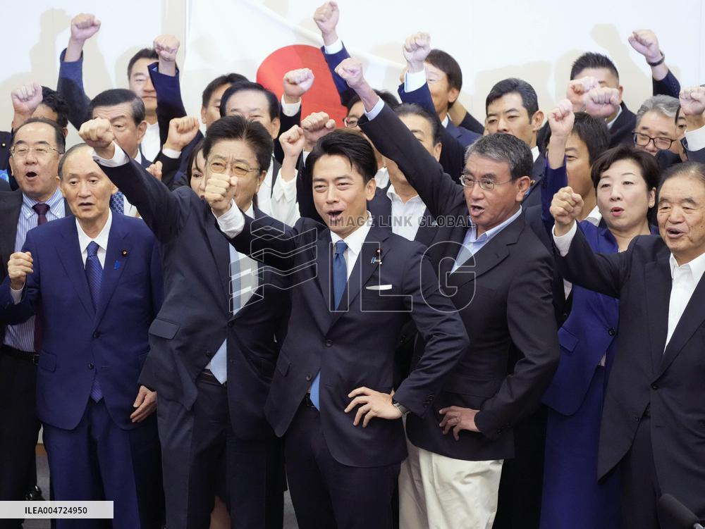 Campaigning begins in LDP leadership race