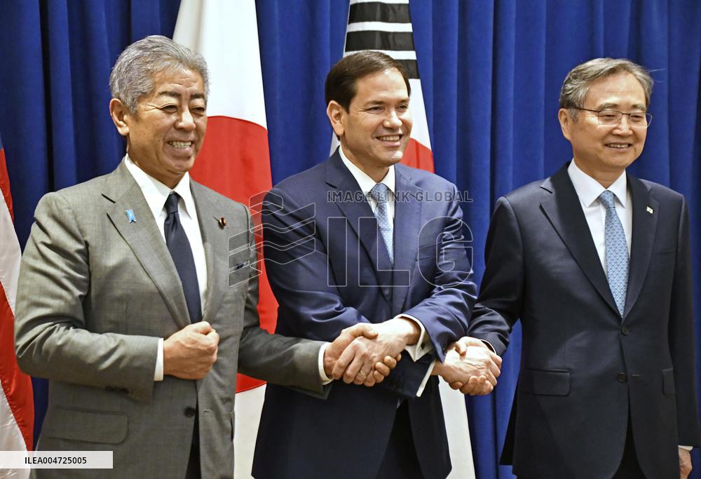 Japan-U.S.-S. Korea meeting in New York