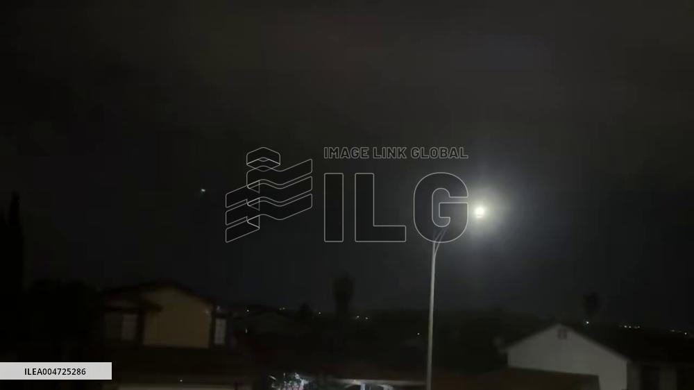 US: Lightning Storm Brightens Up Night Sky of San Jose, CA