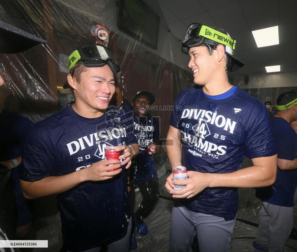 Baseball: Dodgers clinch NL West title