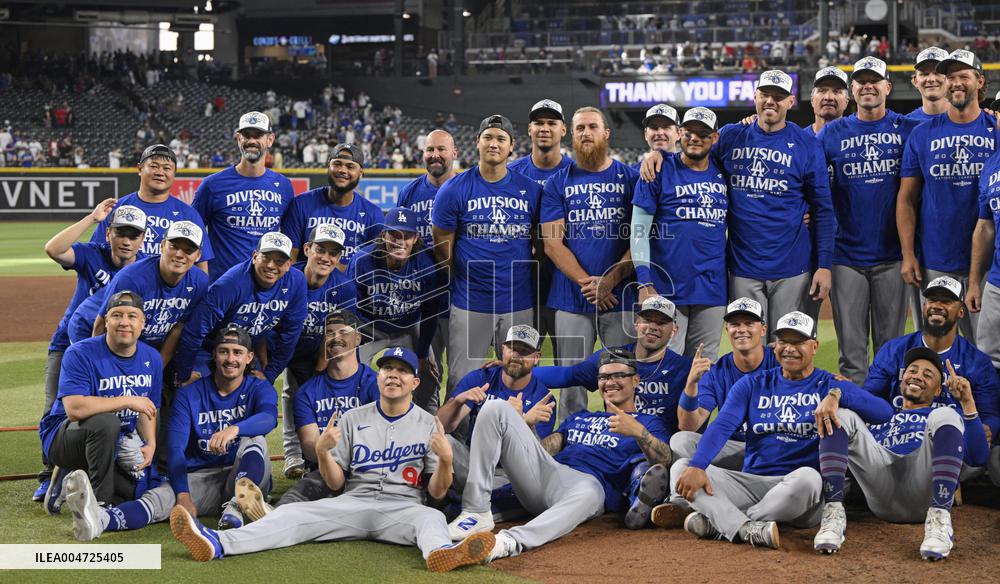 Baseball: Dodgers clinch NL West title