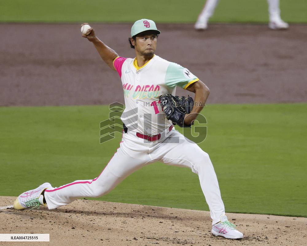 Baseball: Diamondbacks vs. Padres