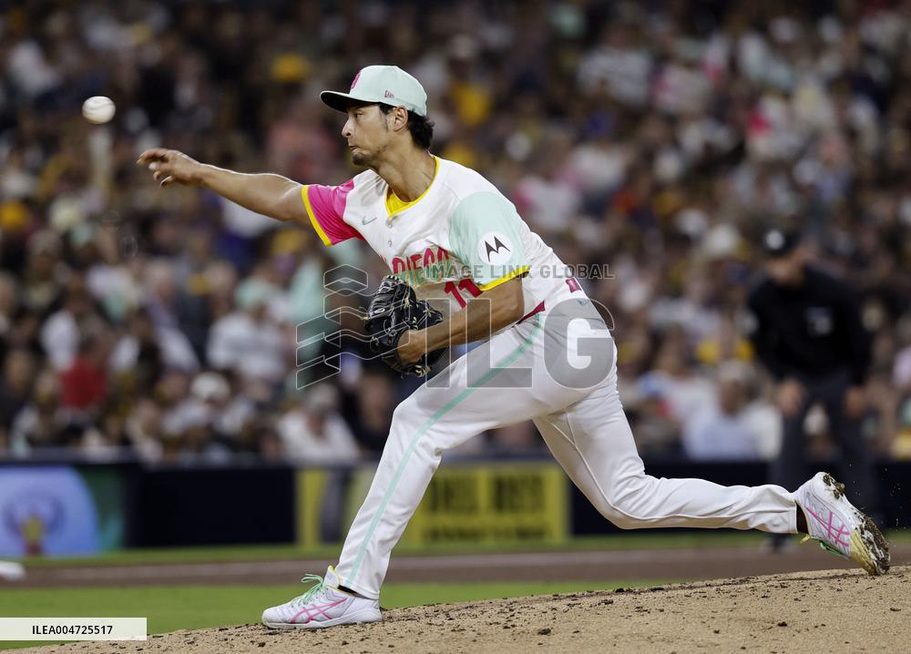 Baseball: Diamondbacks vs. Padres