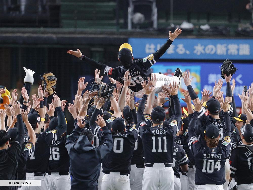 Baseball: Hawks clinch Pacific League title