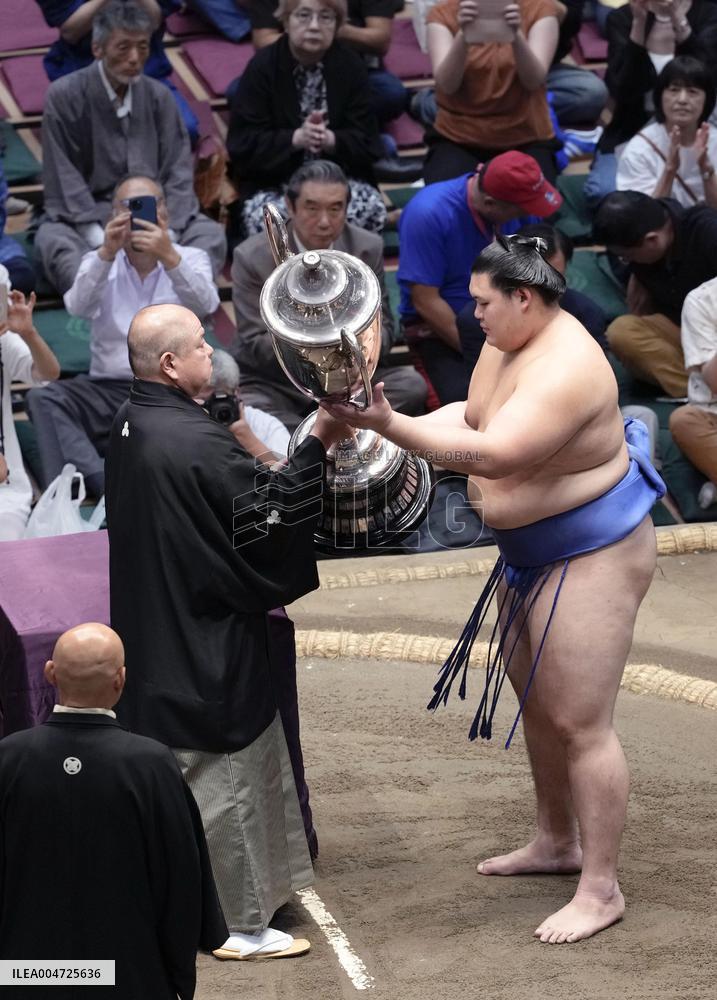 Autumn Grand Sumo Tournament