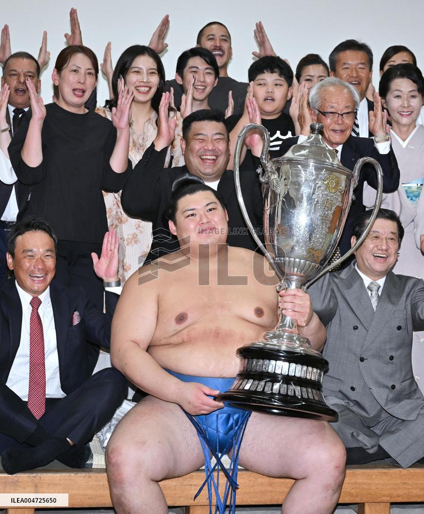 Autumn Grand Sumo Tournament