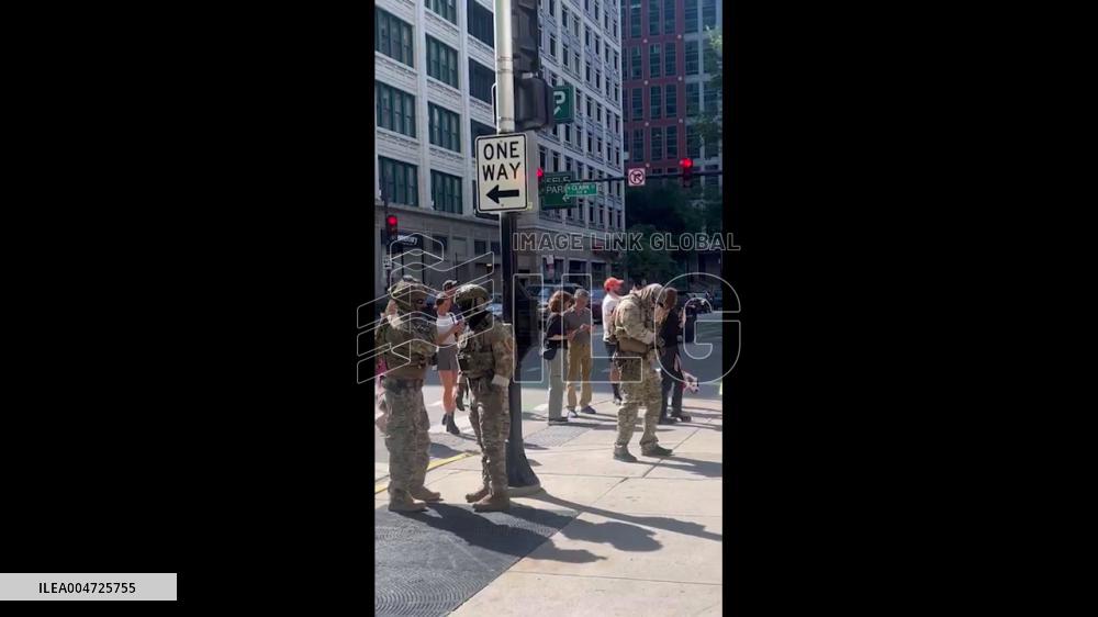 US: Armed Federal Agents Patrolling Downtown Chicago Amid Immigration Crackdown