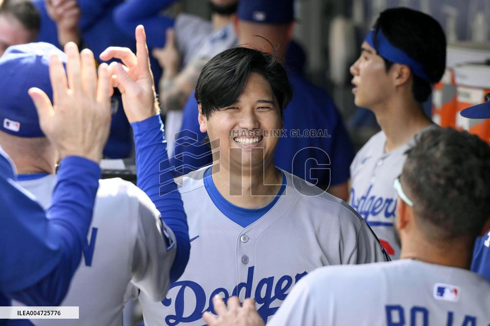 Baseball: Dodgers vs. Mariners