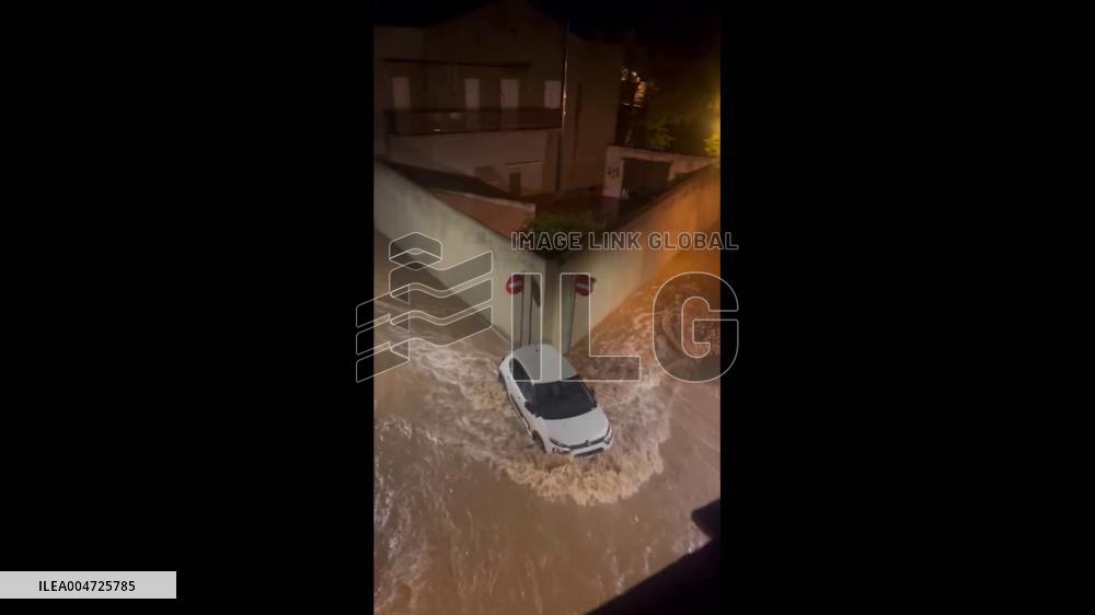 Spain: Storm Gabrielle Hits Wide Area – Streets Submerged, Cars Swept Away 2