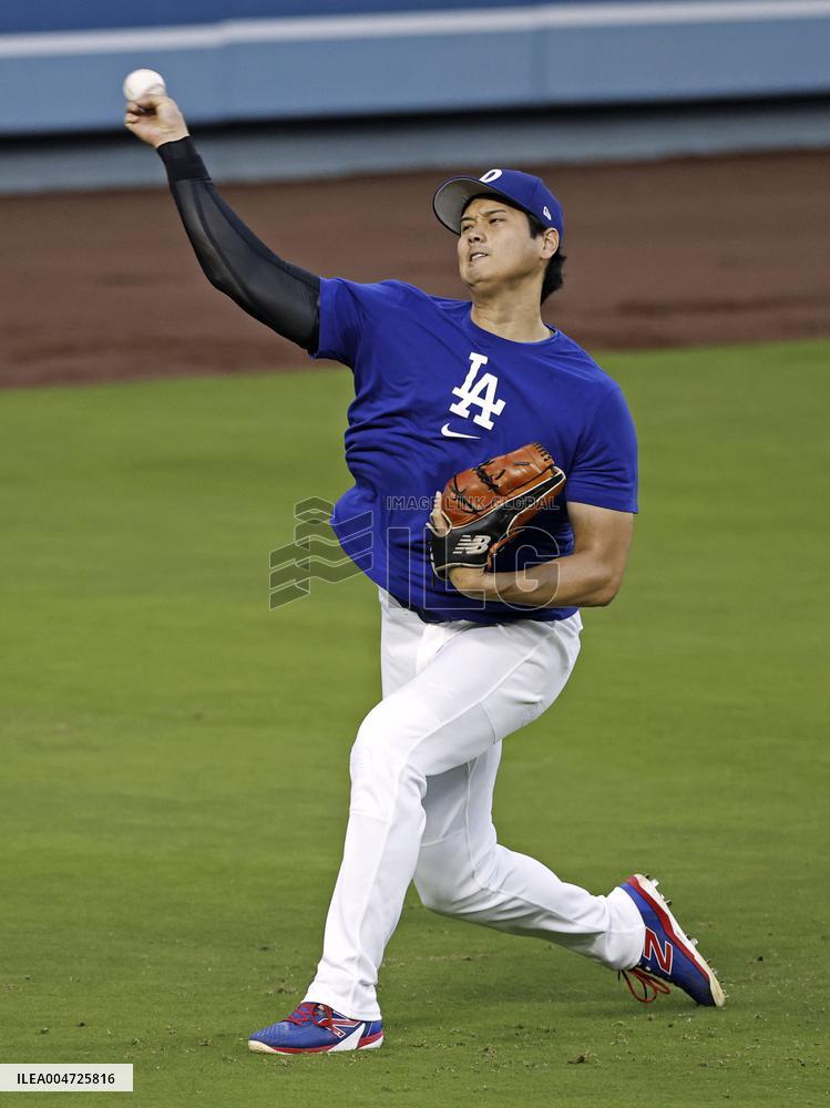 Baseball: Wild Card Series between Reds and Dodgers