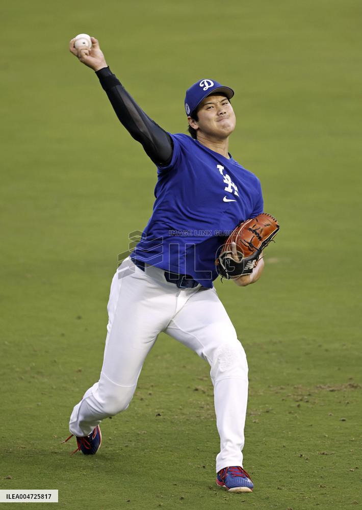 Baseball: Wild Card Series between Reds and Dodgers