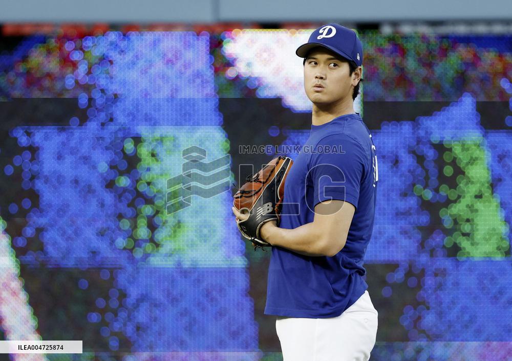 Baseball: Wild Card Series between Reds and Dodgers