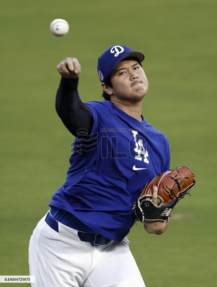 Baseball: Wild Card Series between Reds and Dodgers