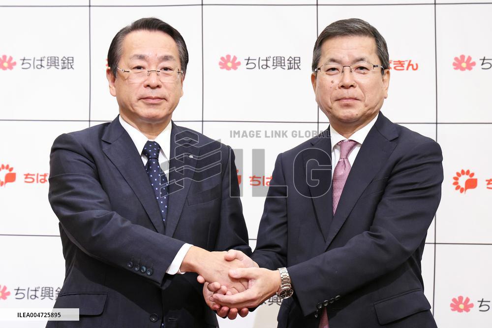 Press Conference Regarding the Management Integration of Chiba Bank and Chiba Kogyo Bank
