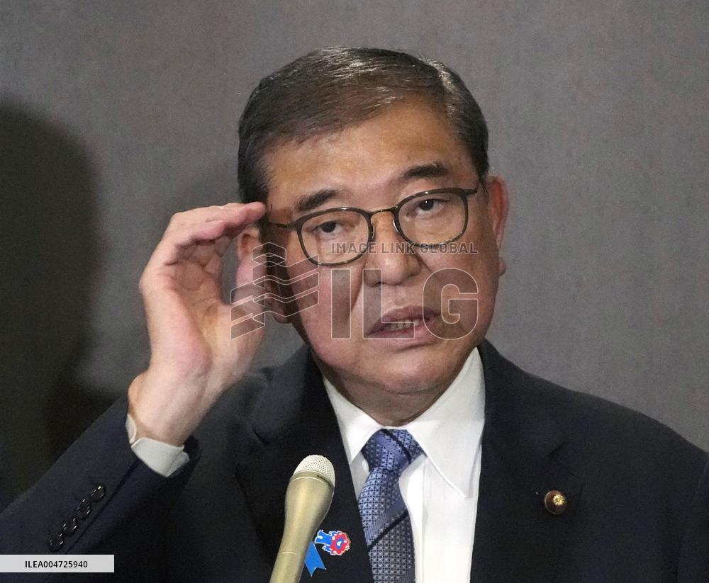 Japan-S. Korea summit in Busan