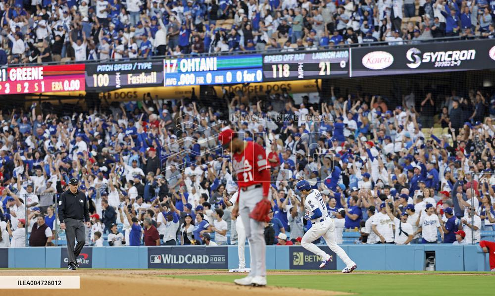 Baseball: Wild Card Series between Reds and Dodgers