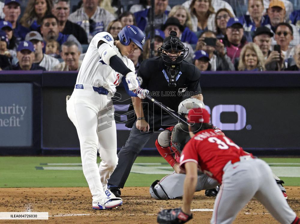 Baseball: Wild Card Series between Reds and Dodgers