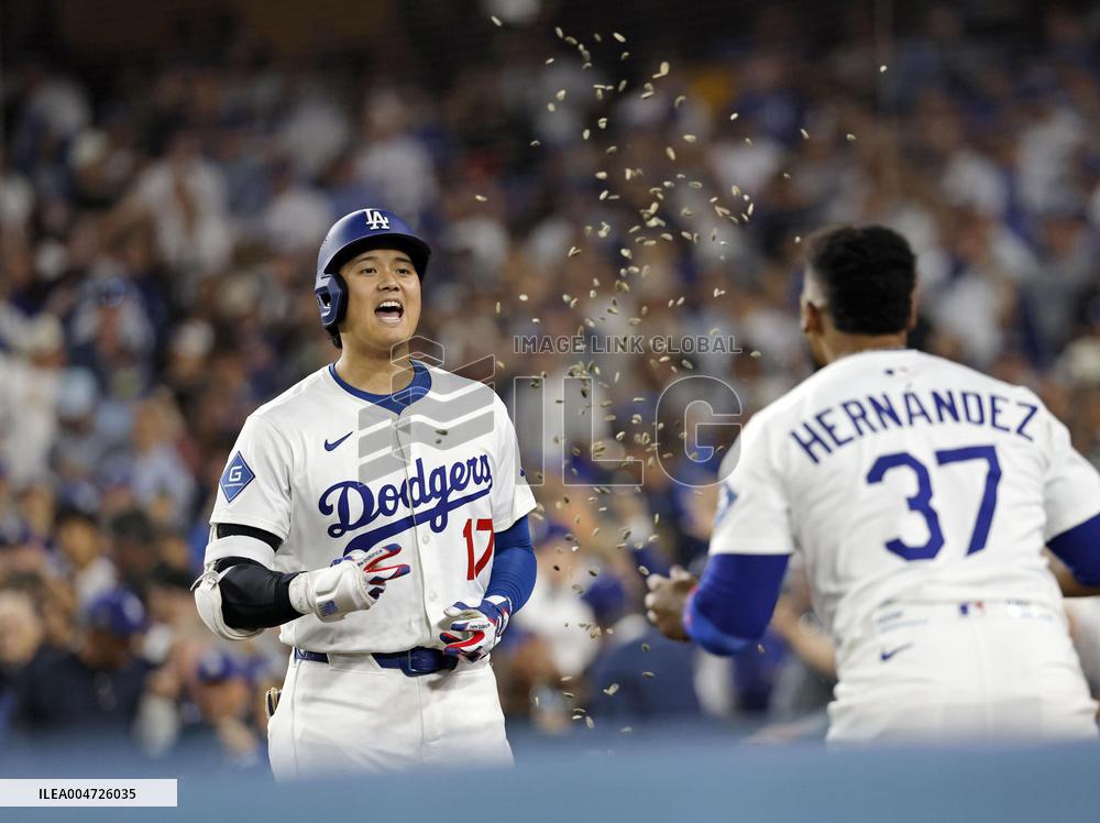 Baseball: Wild Card Series between Reds and Dodgers