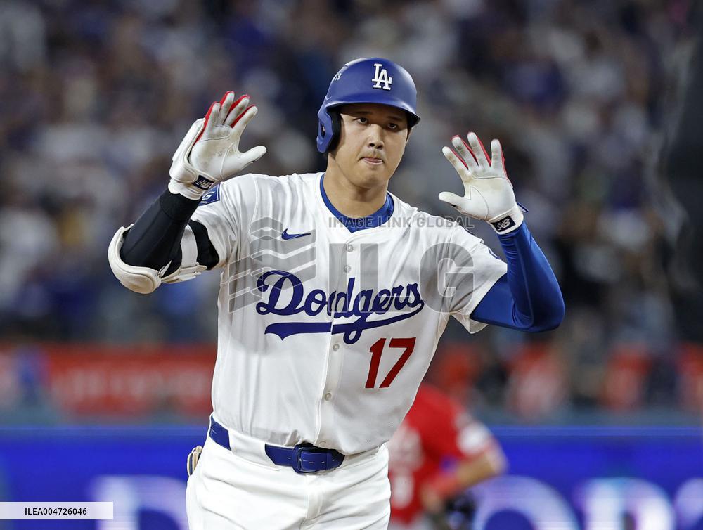 Baseball: Wild Card Series between Reds and Dodgers