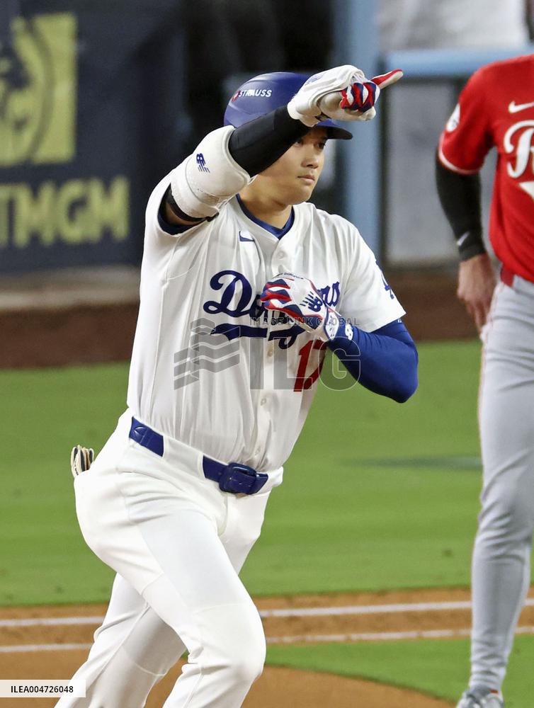 Baseball: Wild Card Series between Reds and Dodgers