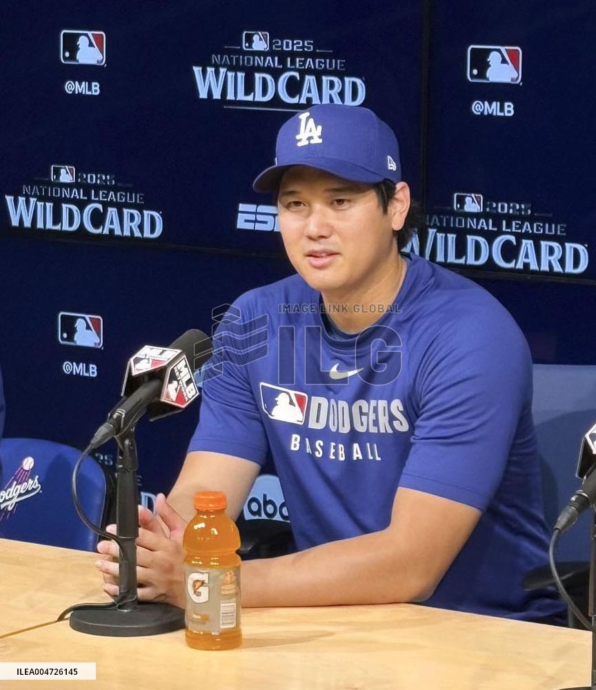 Baseball: Wild Card Series between Reds and Dodgers