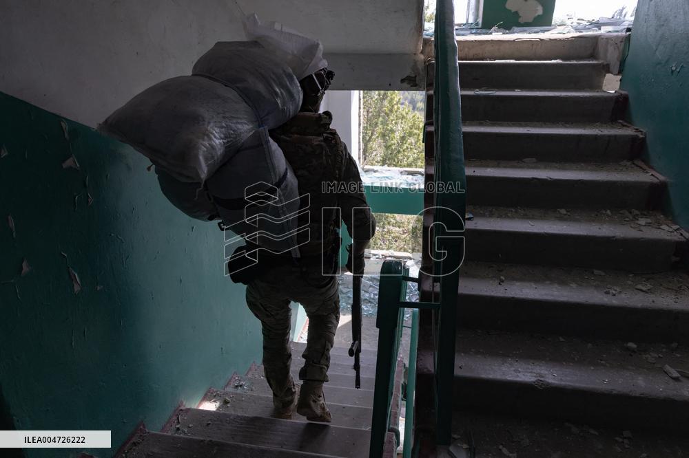 Ukraine War Civilians Evacuation - Kostyantynivka
