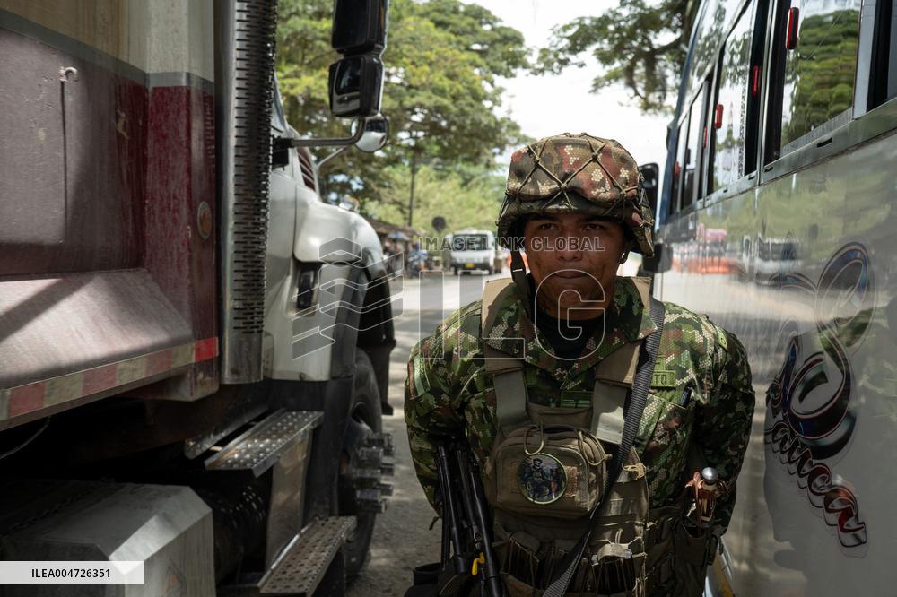 Colombian Military and Police join forces in the midst of attacks alleged to be from FARC-EP Dissident groups