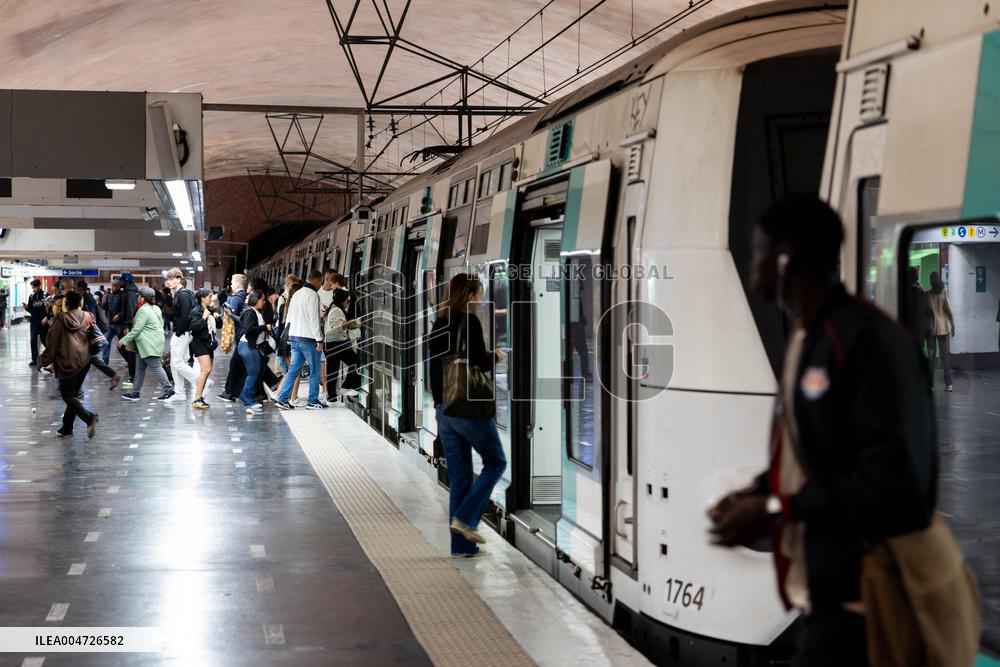 Illustration RER A Nation - Paris AJ