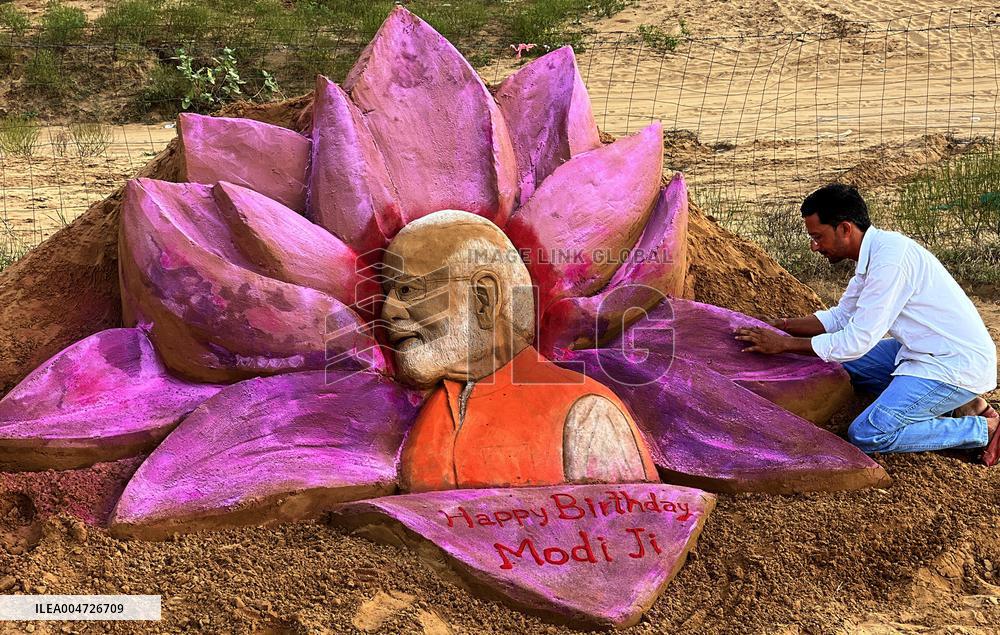 Sand Artist Creates Sand Art To Celebrate Prime Minister's 75th Birthday - India
