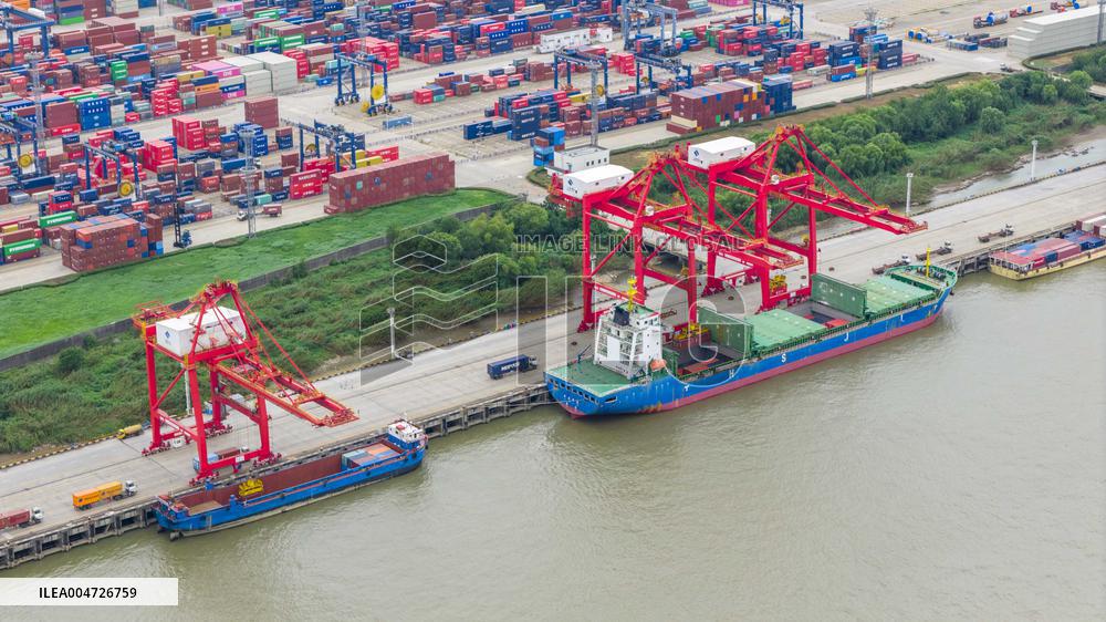 Nanjing Longtan Port Container Terminal